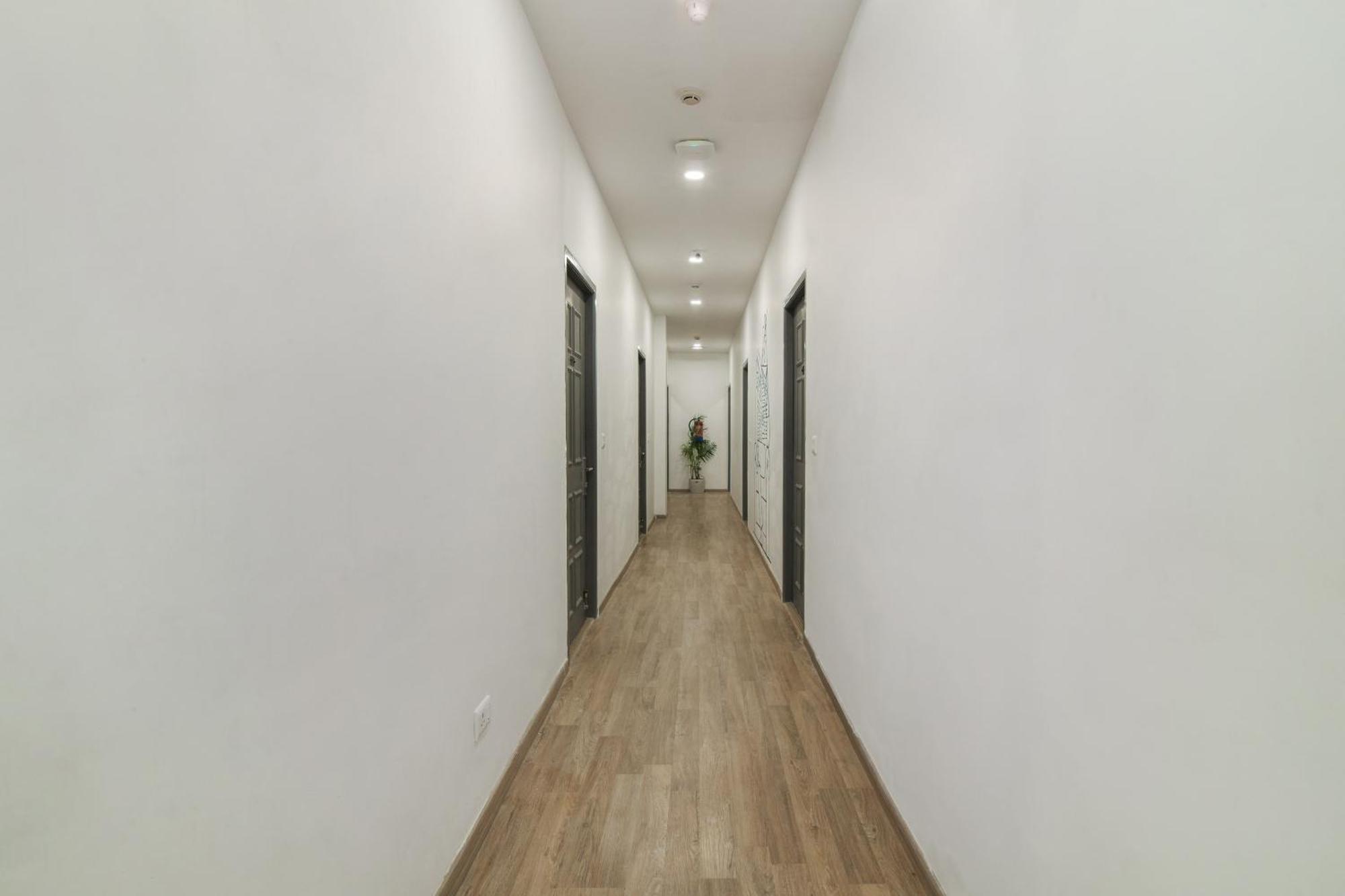 Super Townhouse Xotel 钦奈 外观 照片