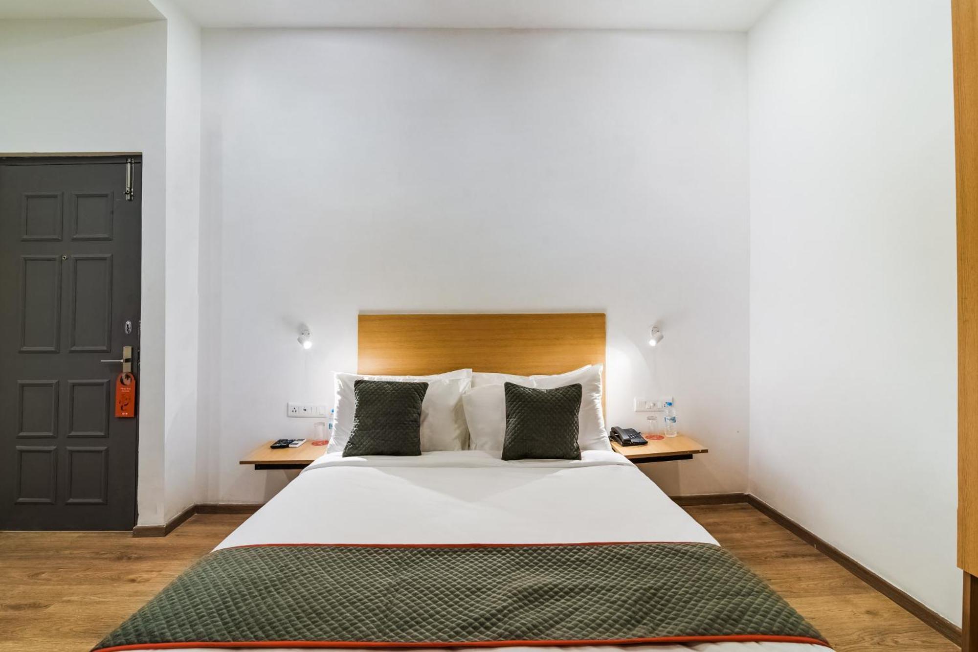 Super Townhouse Xotel 钦奈 外观 照片