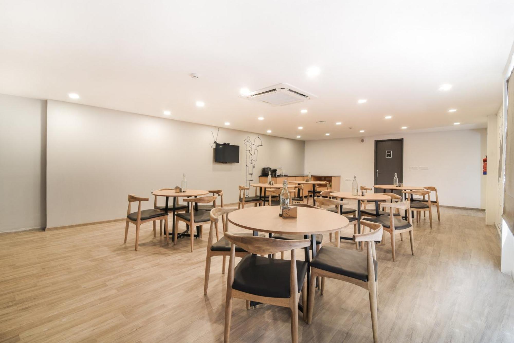 Super Townhouse Xotel 钦奈 外观 照片