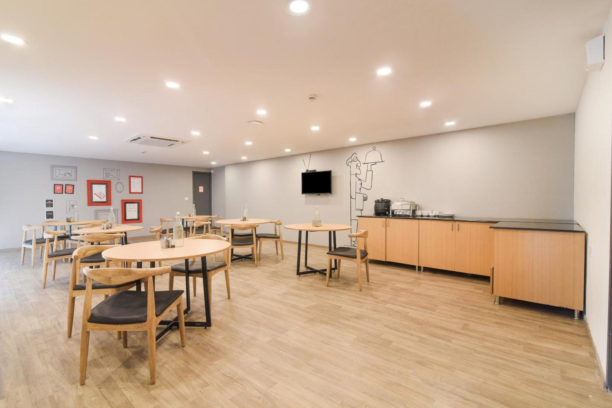 Super Townhouse Xotel 钦奈 外观 照片