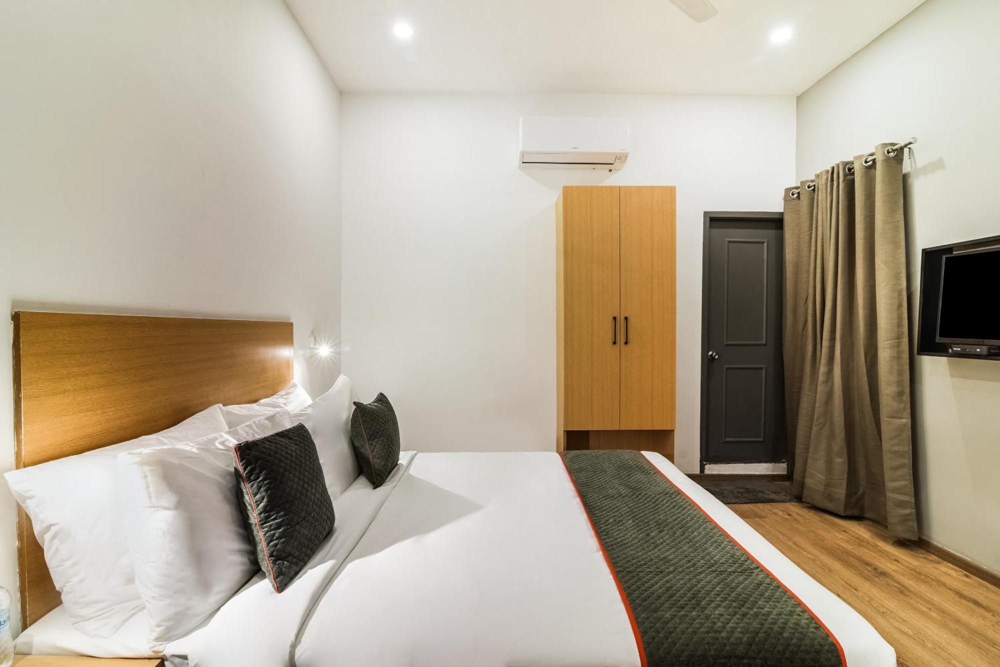 Super Townhouse Xotel 钦奈 外观 照片